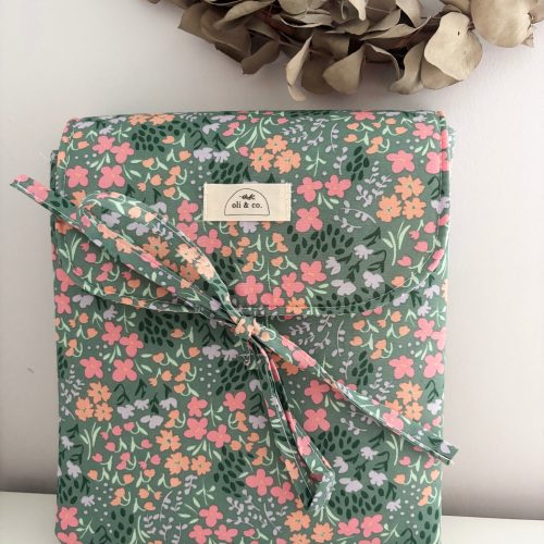 Cambiador con bolsillos Flower Power